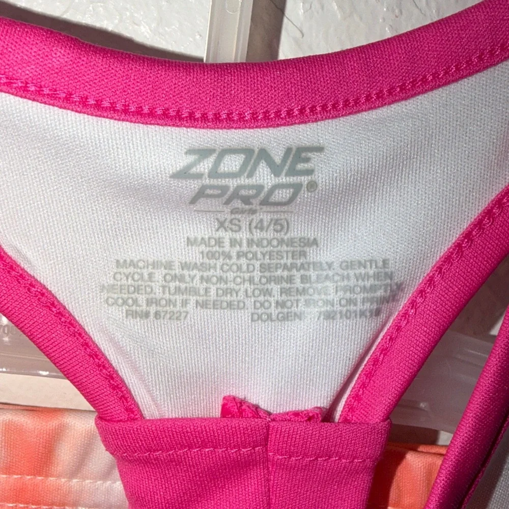 Zone Pro Pink and White‎ Heart Tank Top & Shorts LOVE XS 4/5